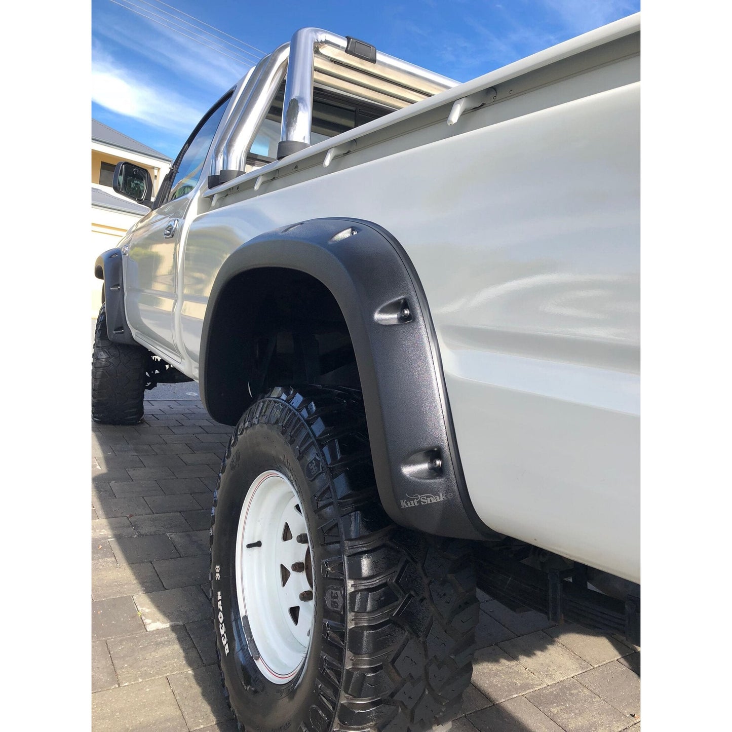 Toyota Hilux LN106 1991-2004 Kut Snake Flares