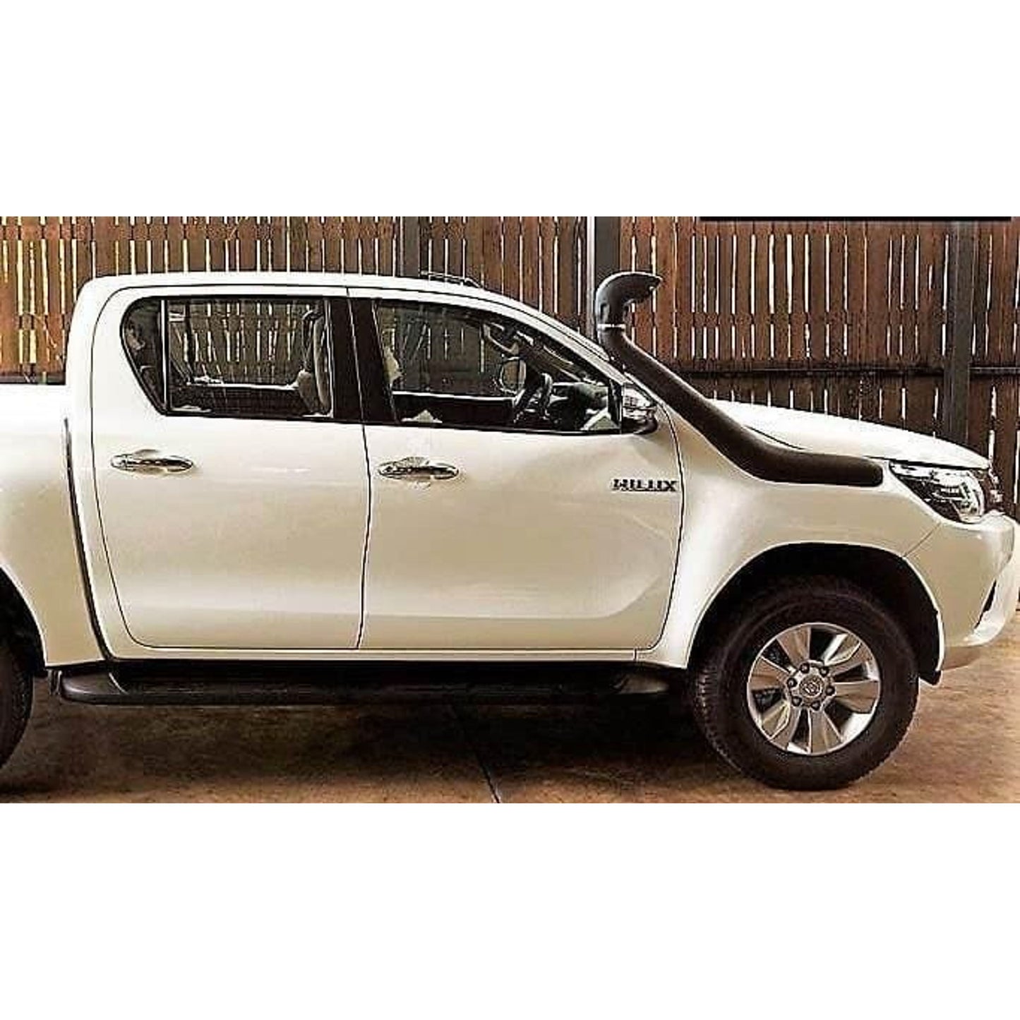 Toyota Hilux GUN Kut Snake Snorkel